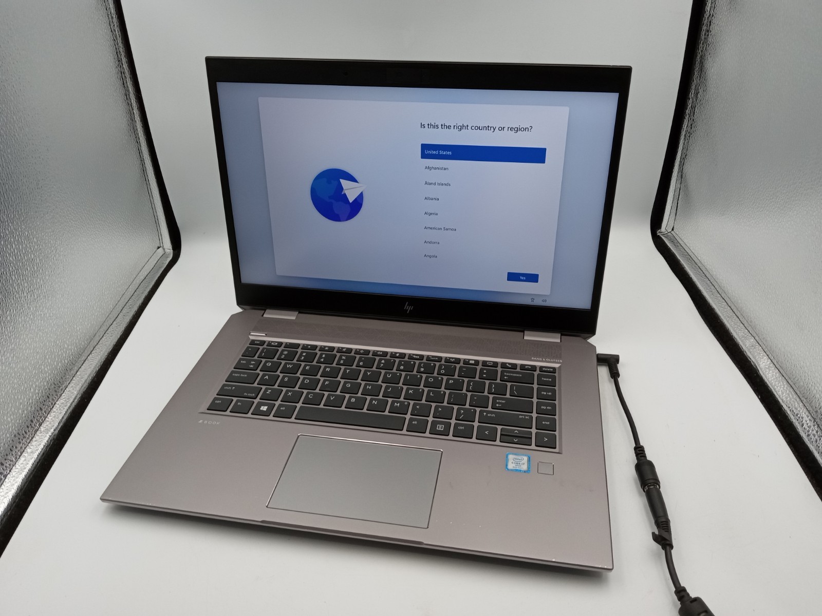HP ZBook Studio G5 15" i7-8850H 4GB RAM 128GB SSD Windows 11 - NO BATTERY -RR
