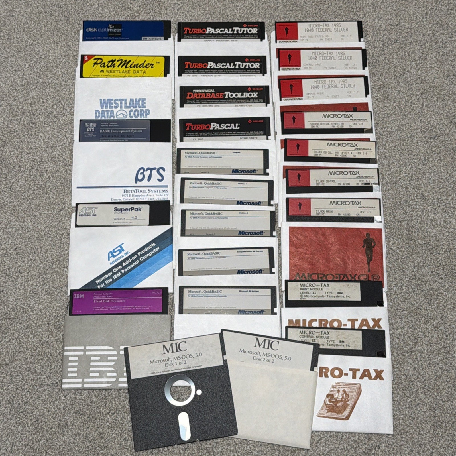 LOT of 25 VTG Floppy Disk IBM Windows DOS Turbo Pascal Vintage Software UNTESTED
