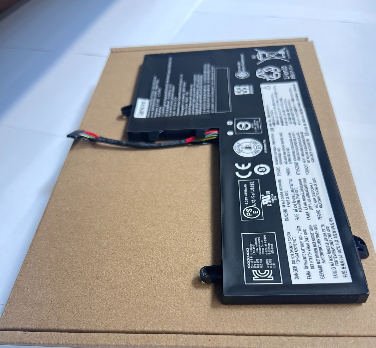 Genuine L17C3PG2 L17M3PG1 L17L3PG1 L17C3PG1 L17M3PG2 Battery FRLegion Y530 Y7000