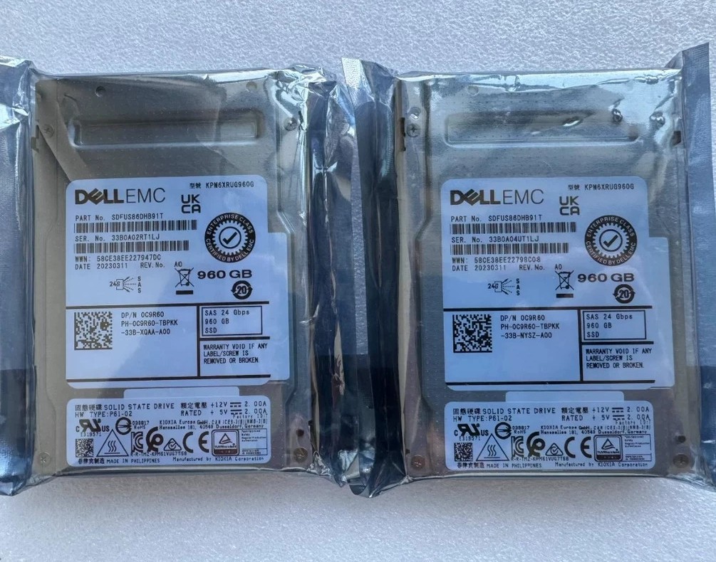 0C9R60 C9R60 DELL 960GB 24Gbp RI SAS 2.5 in KPM6XRUG960G SSD Solid State Drives
