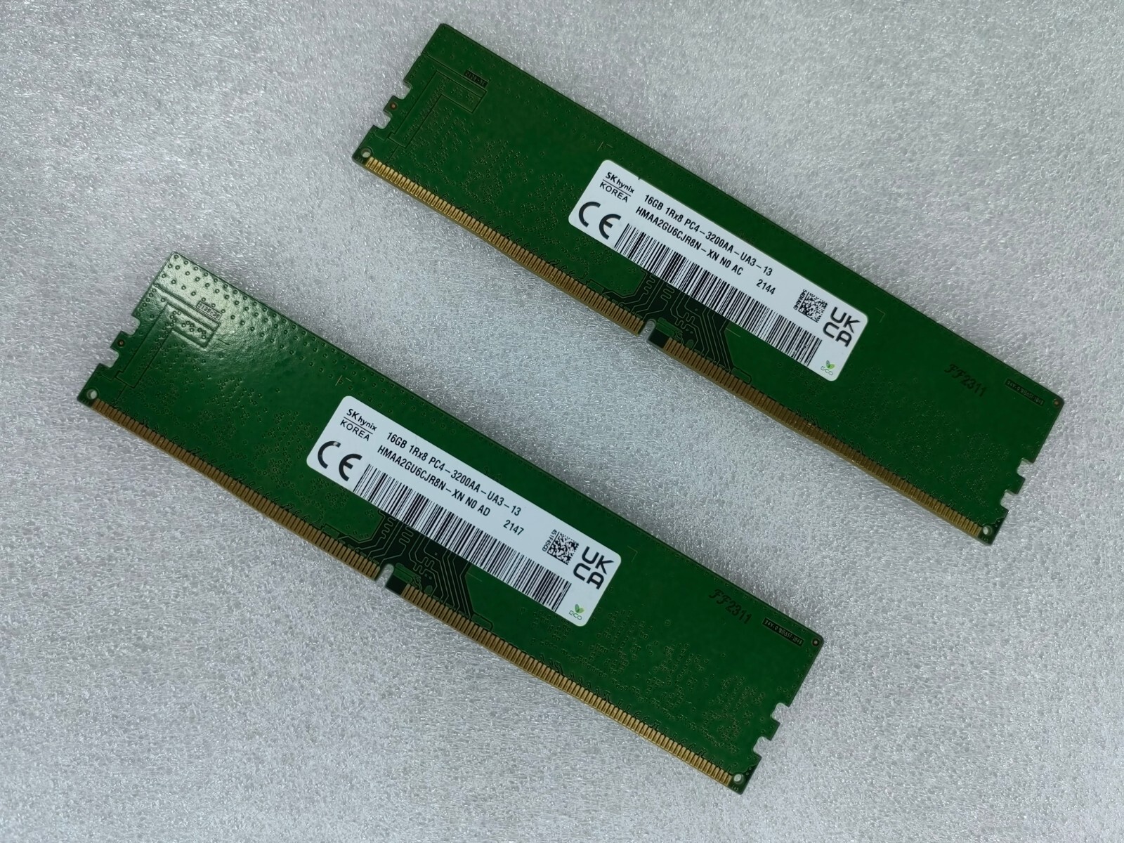 SK Hynix 2 x 16GB DDR4 3200MHz Desktop DIMM RAM Hyundai PC4-25600 288pin