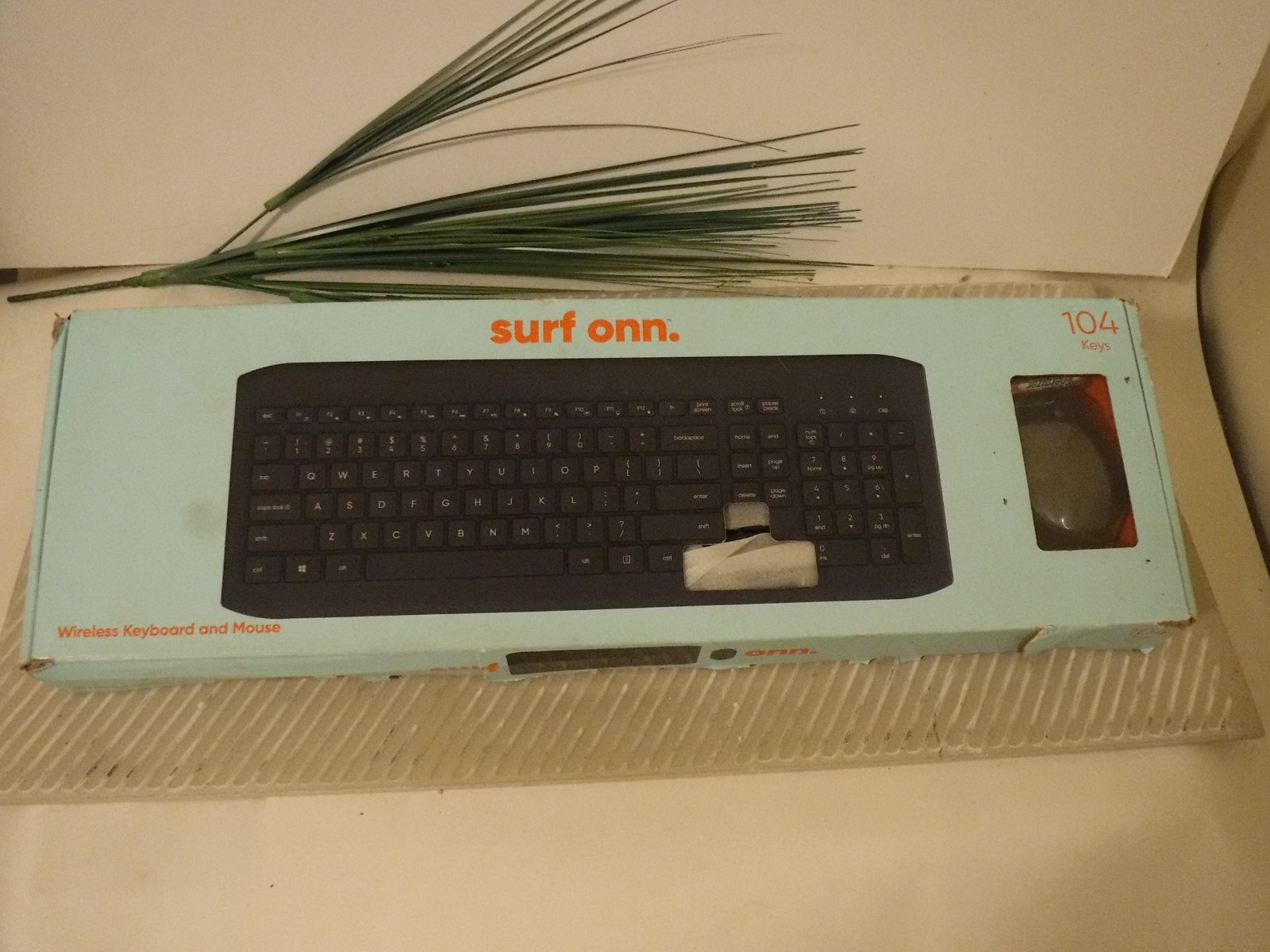 New SURF ONN WIRELESS KEYBOARD AND MOUSE 104 Keys PC and MAC