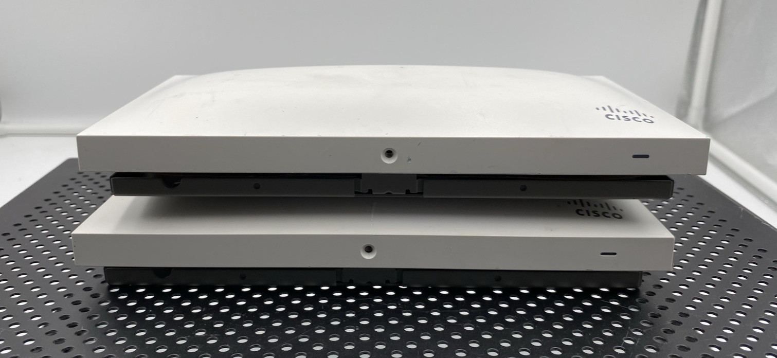 LOF OF 2 Cisco Meraki MR33-HW Wireless Access Point Unclaimed