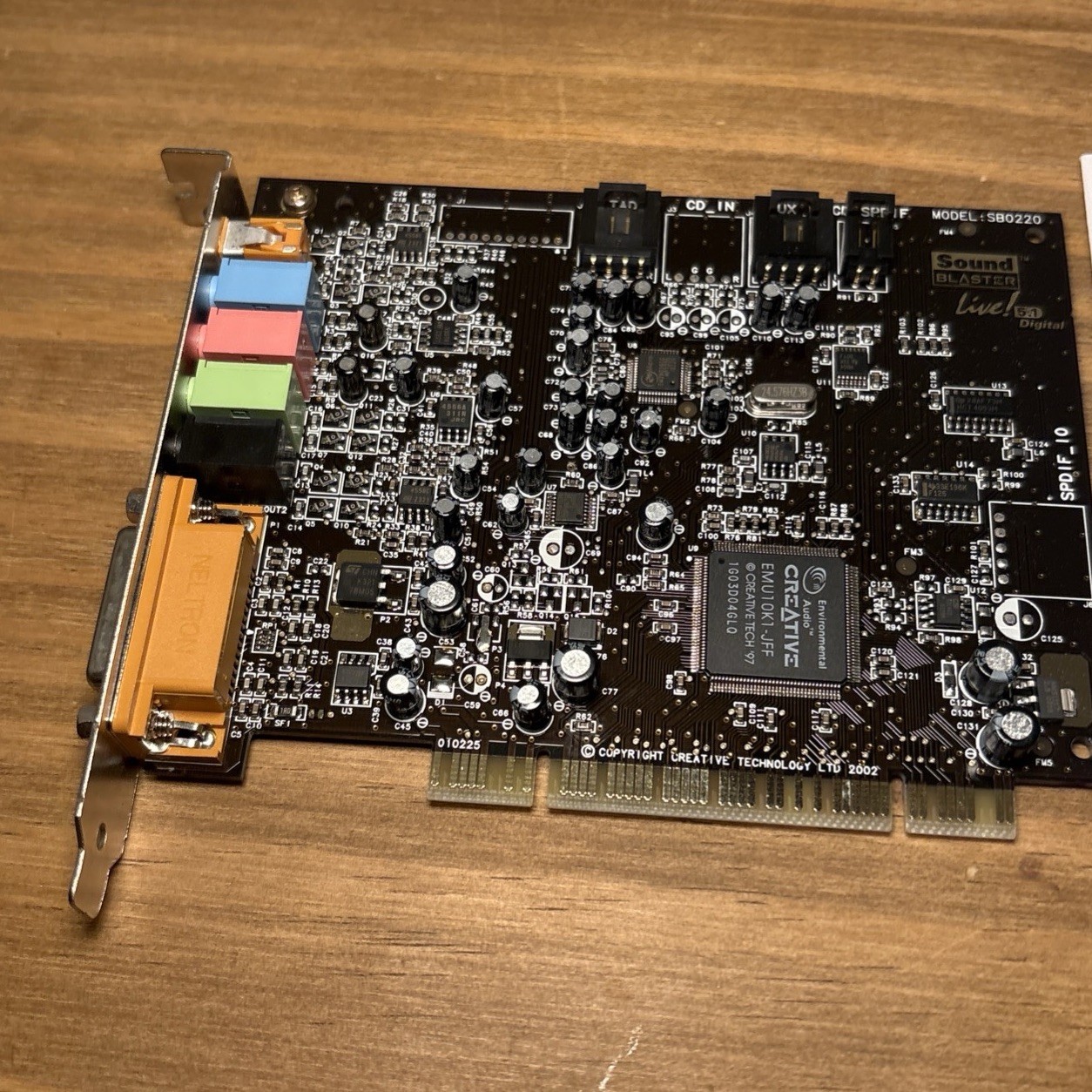 Creative Labs Sound Blaster Live 5.1 SB0220 PCI Sound Audio Card NOB