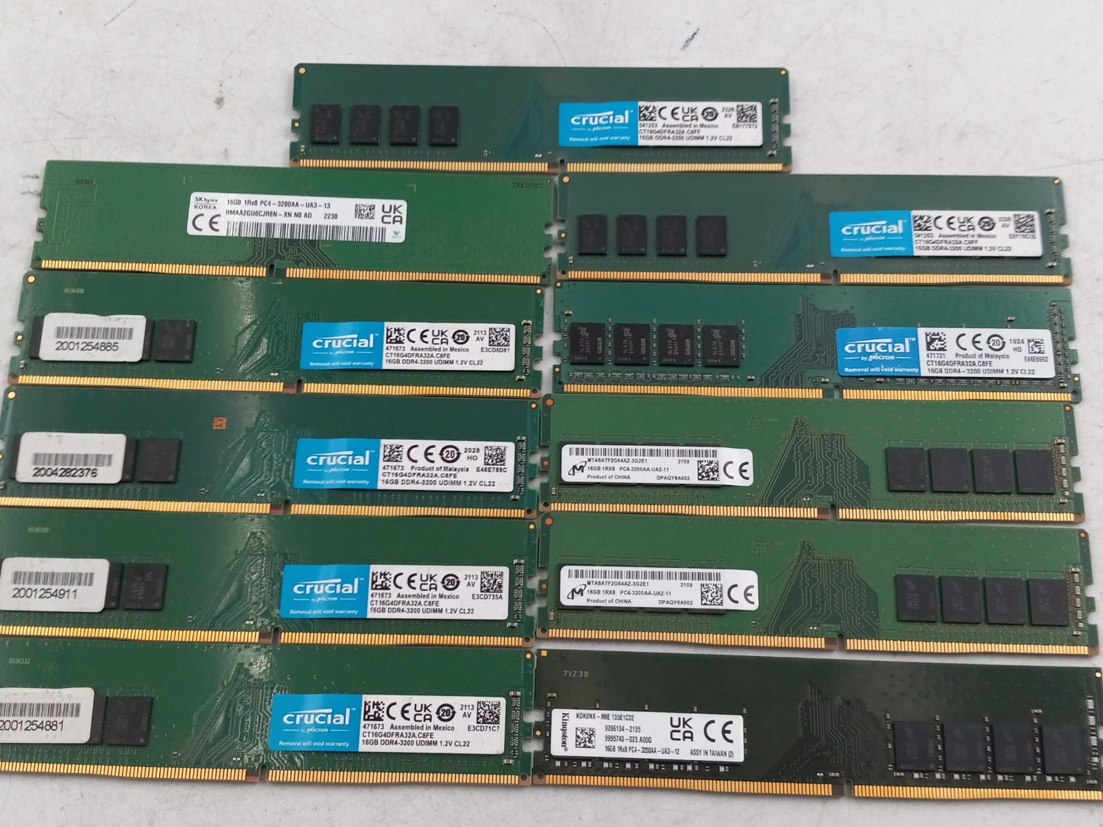 LOT OF 11 MIX BRANDS 16GB (11X16GB) PC4-3200 DESKTOP RAM (MM750)