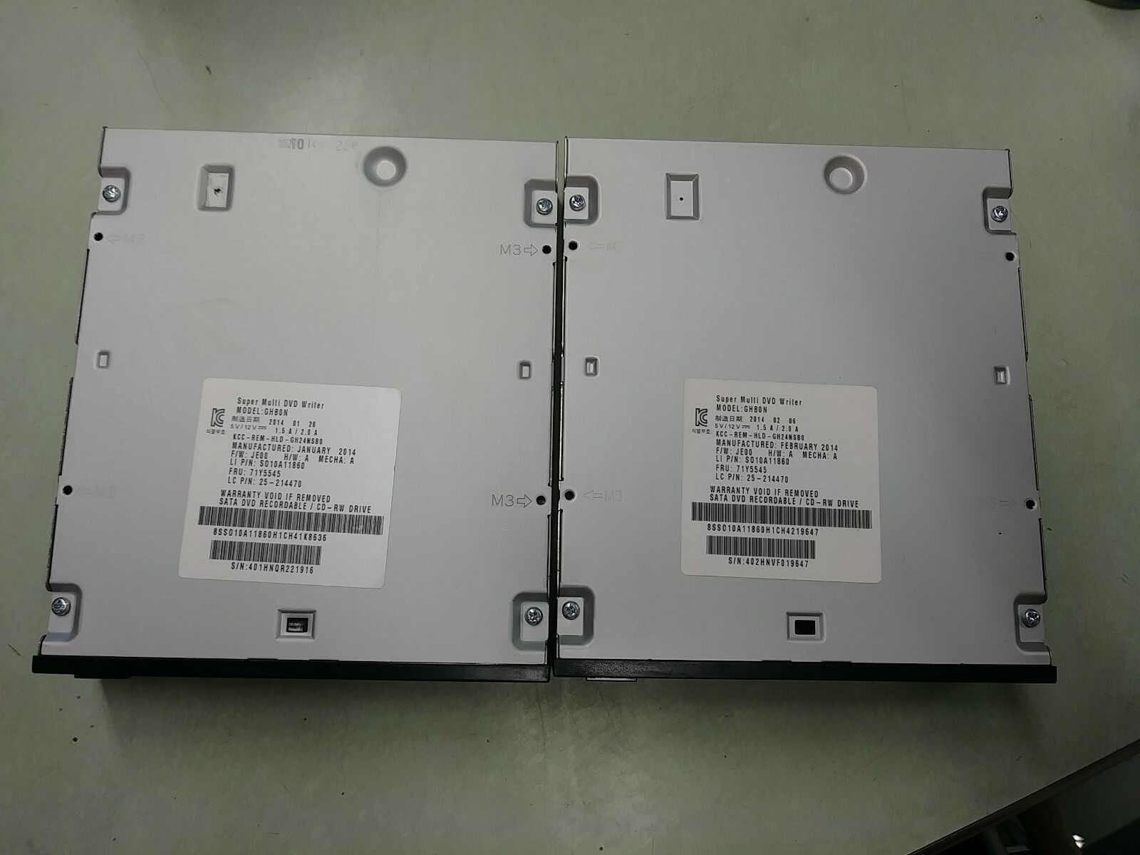 (2) HITACHI LG SUPER MULTI DVD WRITER GHB0N 71Y5545