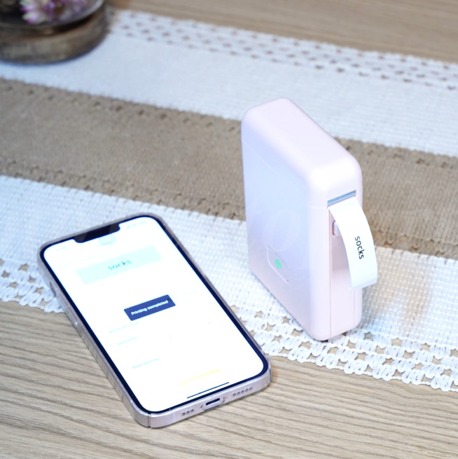 NEW Mint Portable Rechargeable Mini Bluetooth Thermal Label Maker 0.5 inch