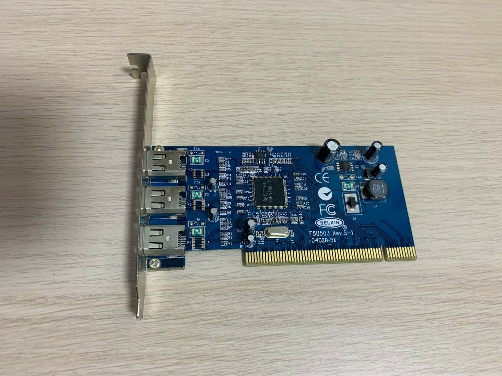 Belkin F5U503 Rev.S-1 Firewire 400 PCI 3 Port PCI Card