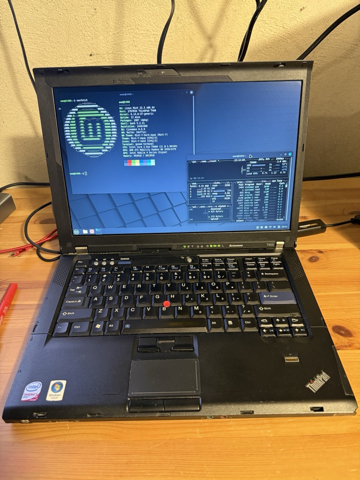 Loaded Lenovo ThinkPad T400 — Intel C2D T9600, Radeon 3470, 4GB RAM, 256GB SSD