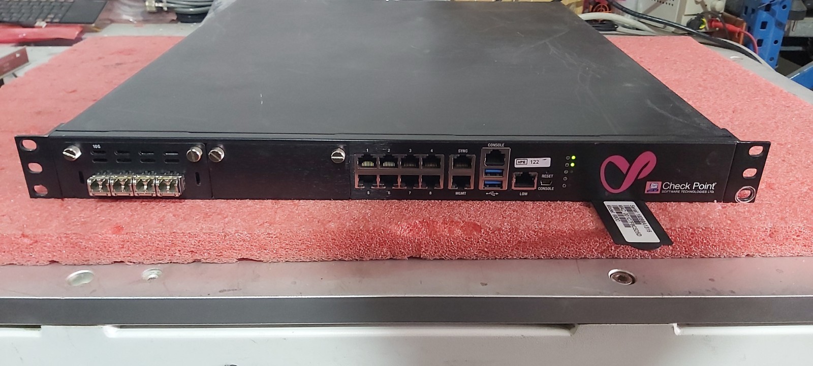 Check Point 6800 Security Gateway QM-30 S/N: 1316 UPS Shipping Make Offers U-8