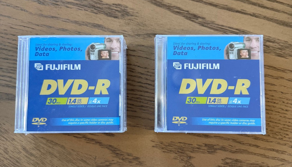 FUJIFILM DVD-R (8cm)  1.4 GB Mini Discs - 2 x Packs of 5 - NIP