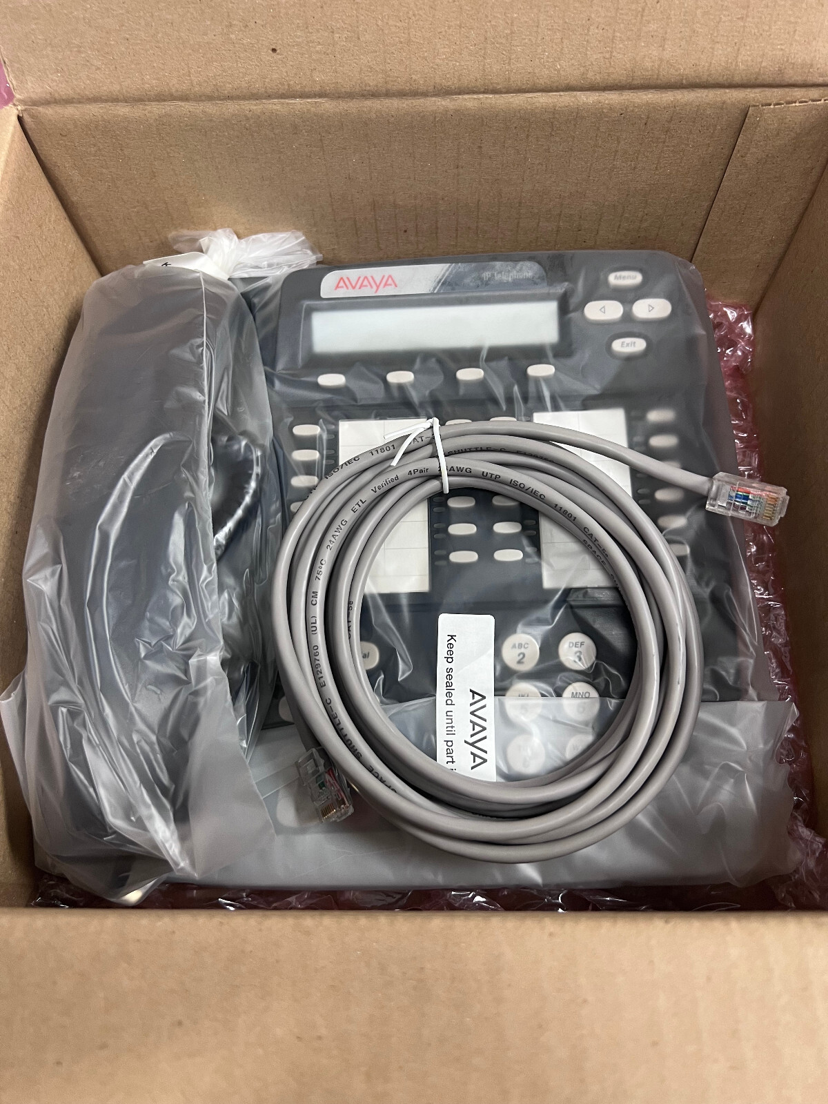 Lot of (5) Avaya 4624D01 IP 108576794 IP Phone (Black) BRAND NEW