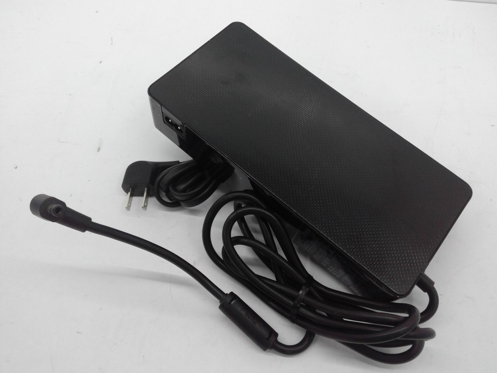 Genuine Samsung 220W/20.0V 11.0A AC Power Adapter Model A22020_BPN