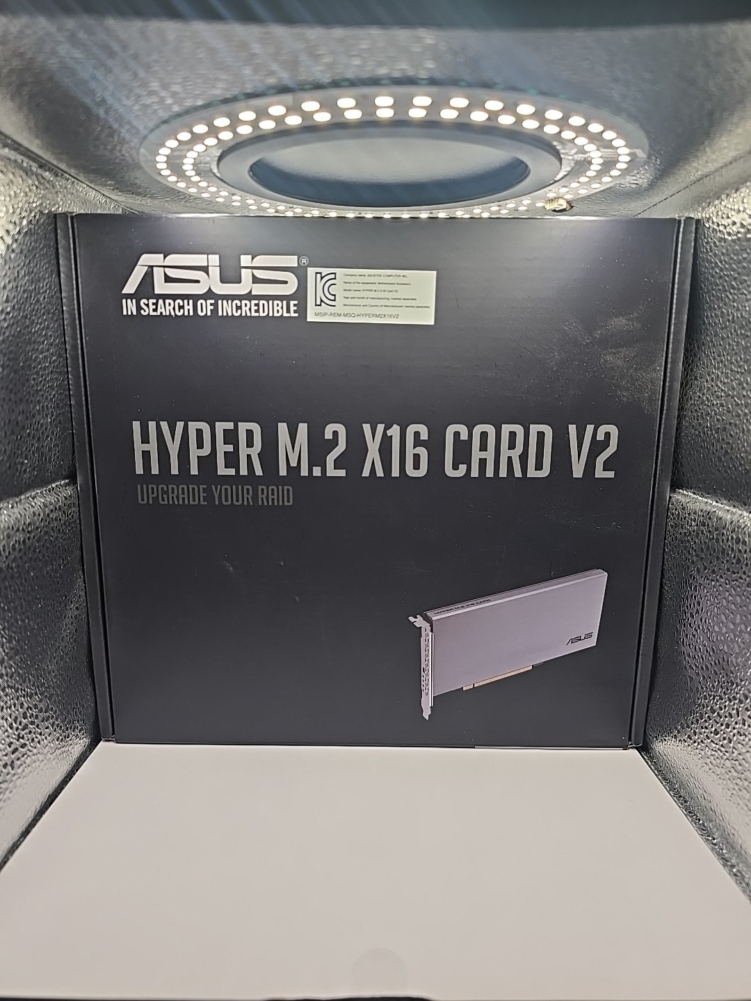 ASUS Hyper M.2 x16 Card v2 4 x M.2 Socket 3