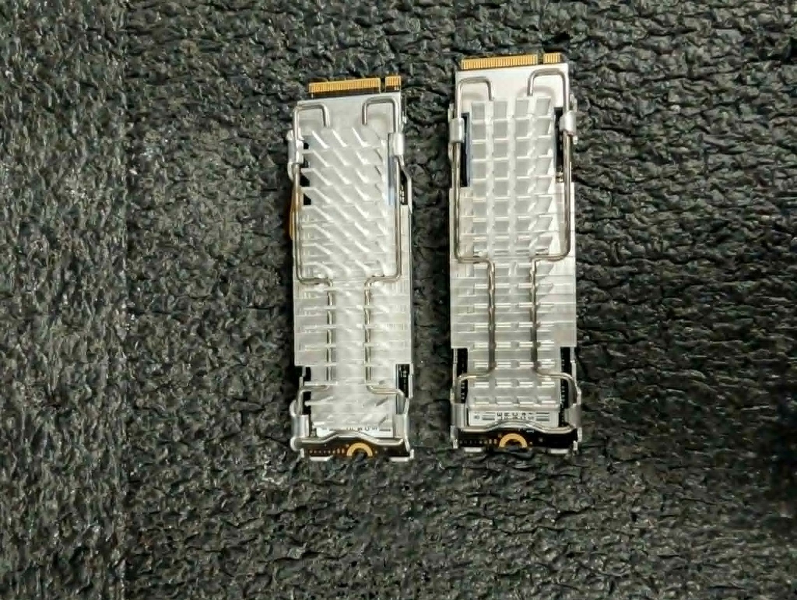 Lot 2 Lenovo SSS0L24774 5SS0V26411 SN730 256GB M.2 2280 PCIe 3.0×4 NVMe 1.3 SSD
