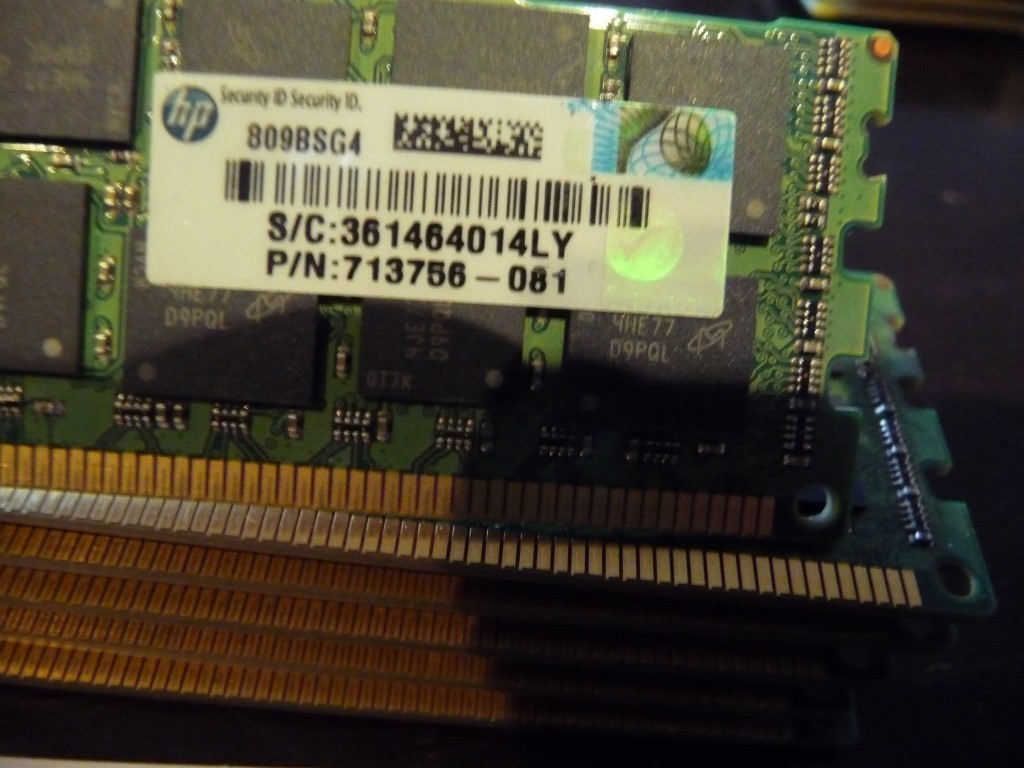 AU SELLER HP 16GB PC3L-12800R DDR3-1600 713756-081 SERVER RAM 1423 -TESTED