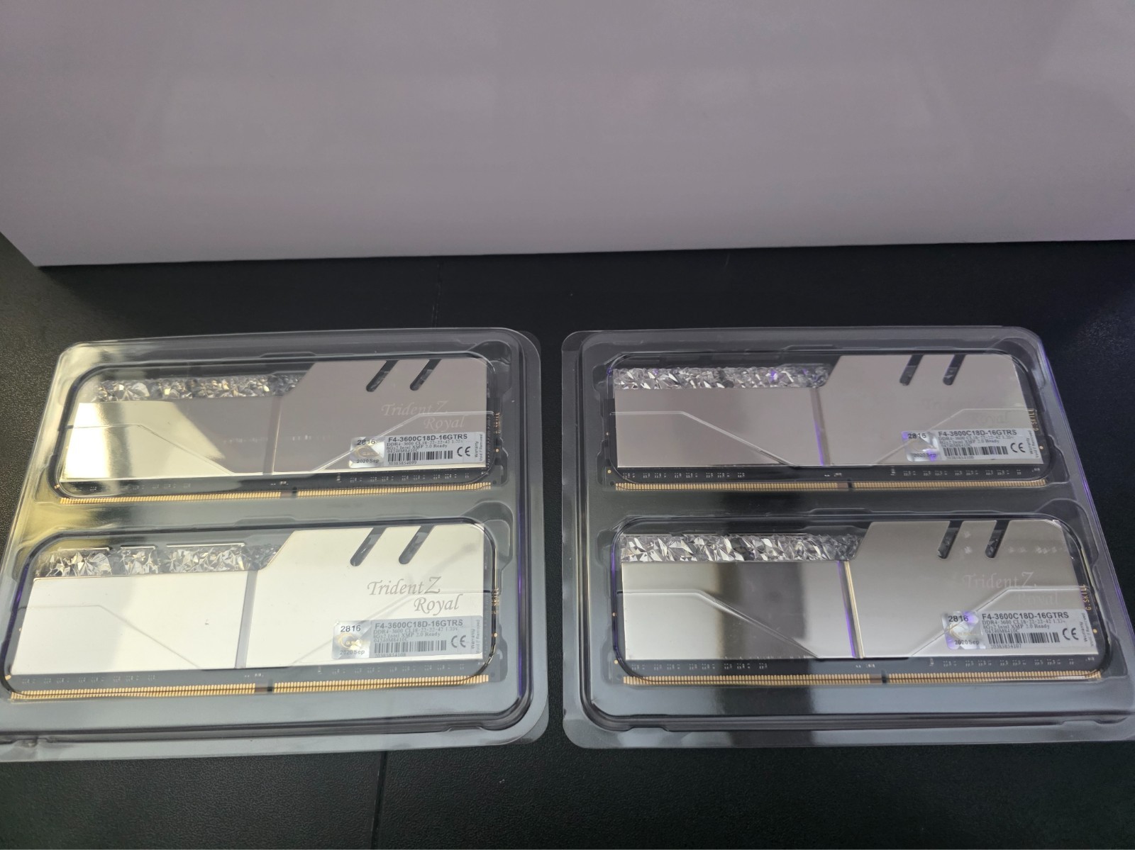 G. Skill Trident Z Royal 2x8GB 16GB DDR4 RAM F4-3600C18D-16GTRS CL18-22-22-42