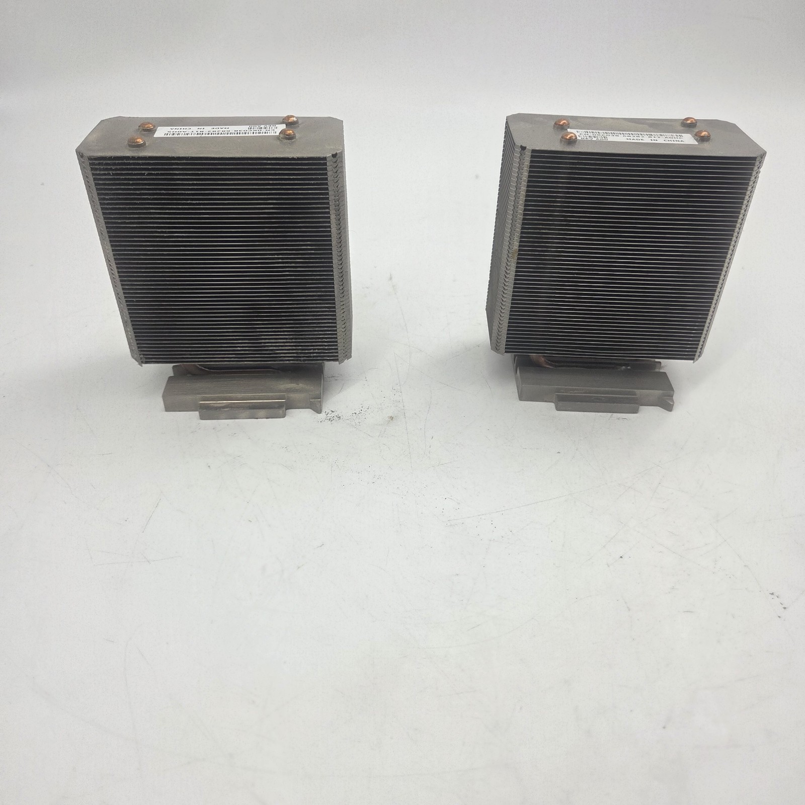 Lot of 2 Dell KC038 0KC038 CPU Heatsink PowerEdge 1900 2900 Server