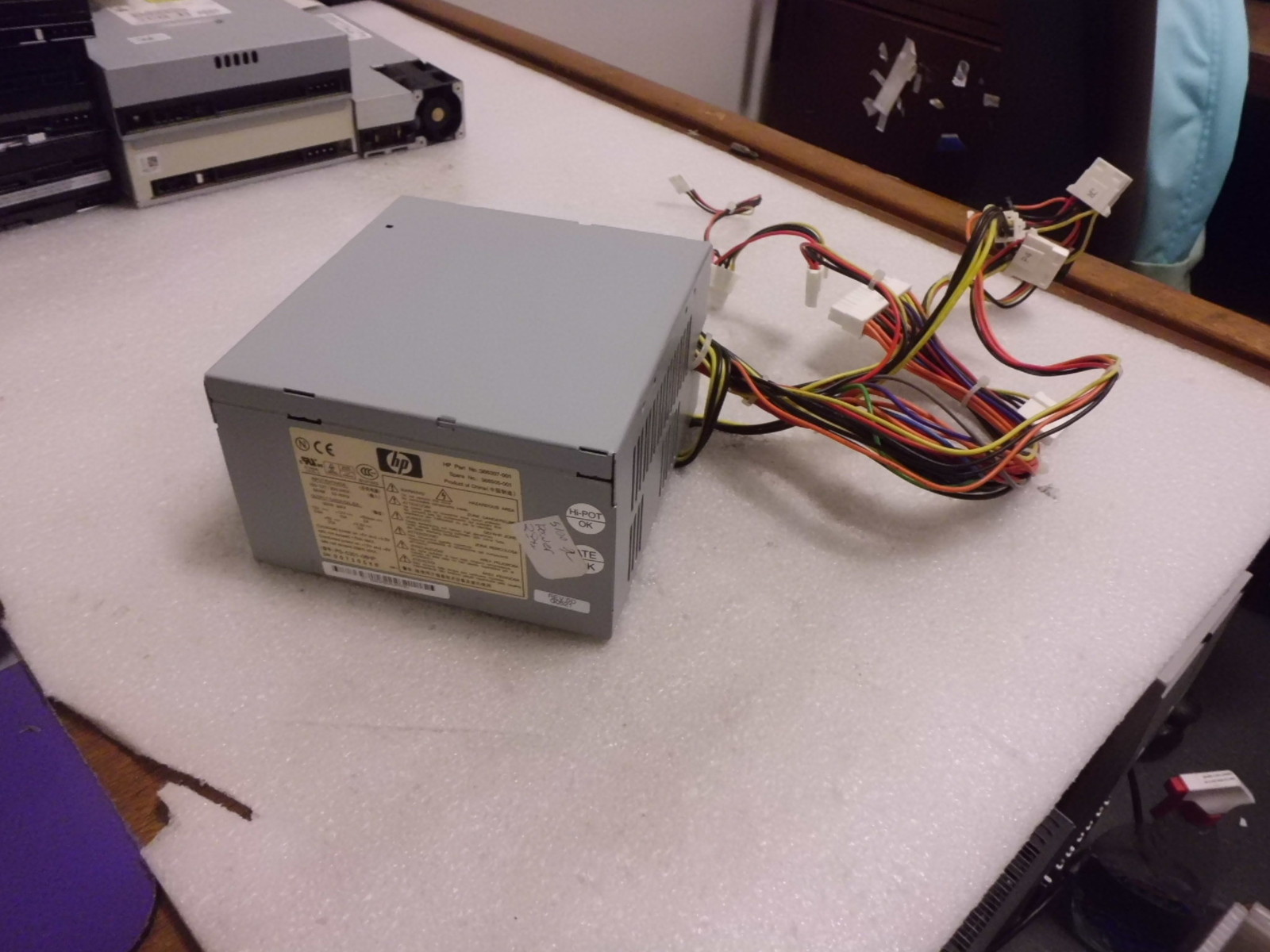 HP 366505-001 366307-001 300W POWER SUPPLY