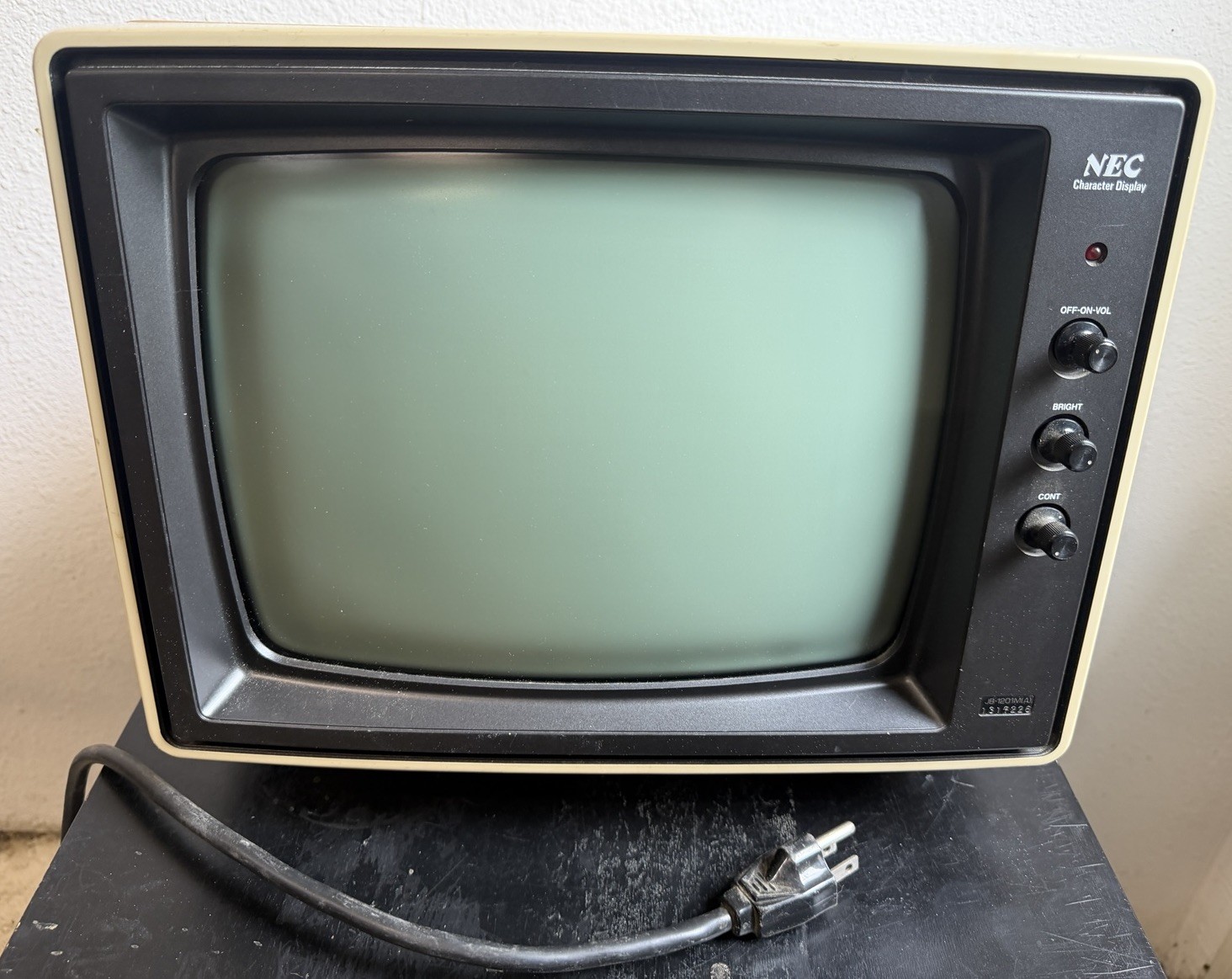 Vintage 1982 NEC JB-1201M(A) Display Terminal Monitor 12" Powers On