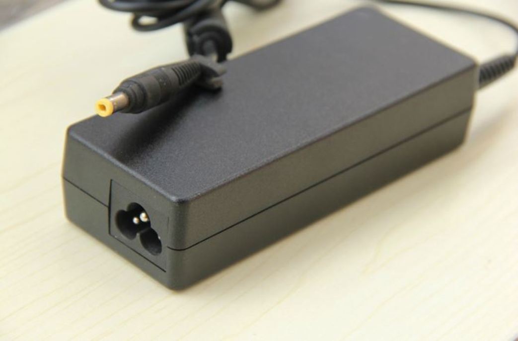 NEW HP T510 Flexible Thin Client 19V 65W AC Power Adapter 587303-001 586992-001