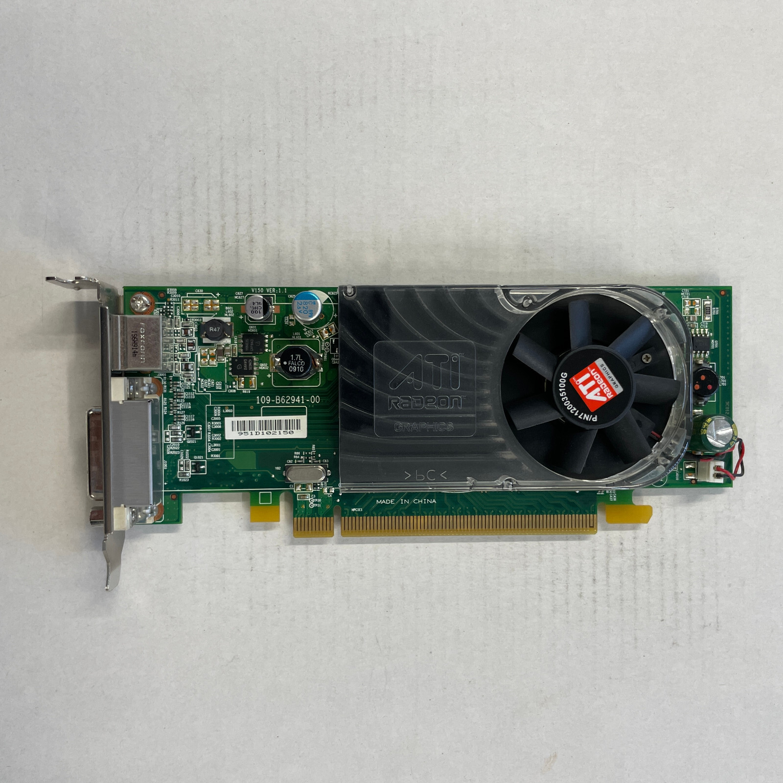 ATI RADEON HD 3450 256MB DDR2 Graphics Card PCIe x16 DMS-59 S-Video Dell 0Y104D