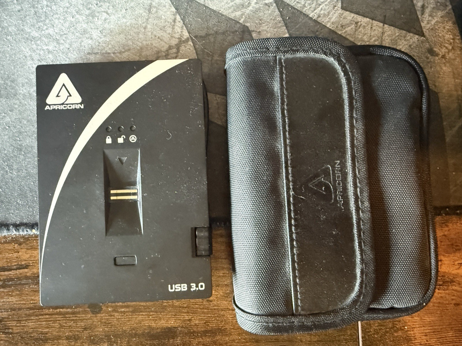 APRICORN AEGIS BIOmetric 3.0 PrintiEncrypted External Drive A25-3BIO256 500GB
