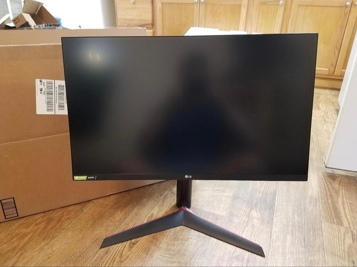 LG 24” UltraGear FHD 1ms 165Hz Gaming Monitor with AMD FreeSync™ Premium & Black