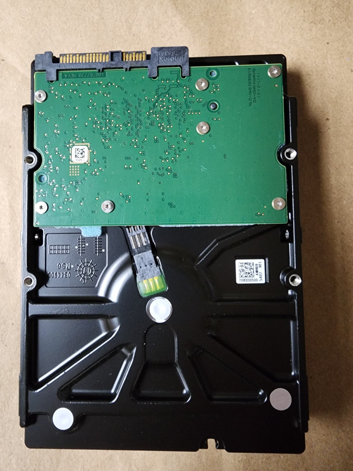HPE 4TB 7.2K RPM 12Gbps 3.5-inch LFF Midline SAS Hard Drive.