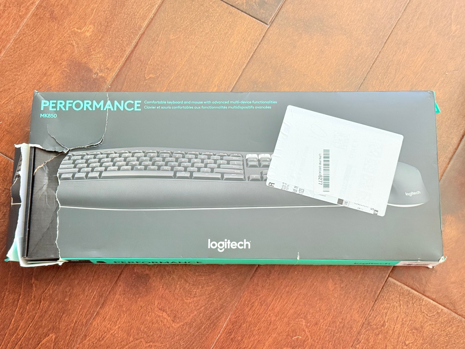 *NEW -Ugly Box* Logitech MK850 Performance Wireless Mouse and Keyboard Combo