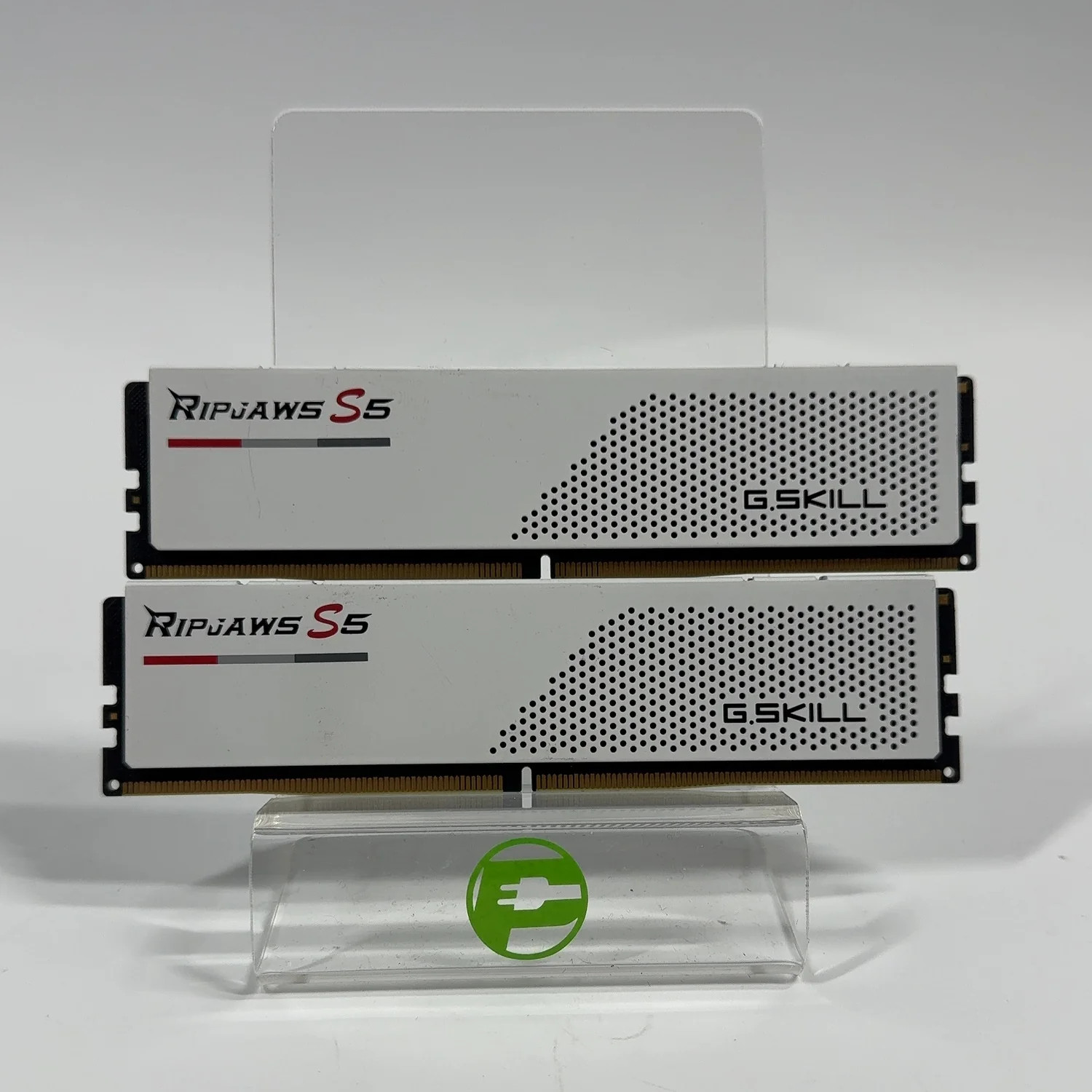 G.Skill Ripjaws S5 32GB (2x16GB) RAM DDR5 6000MHz F5-6000J3238F16GX1-RS5W