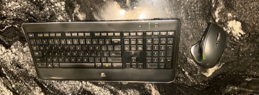 Logitech K800/MX800 Performance wireless keyboard and mouse