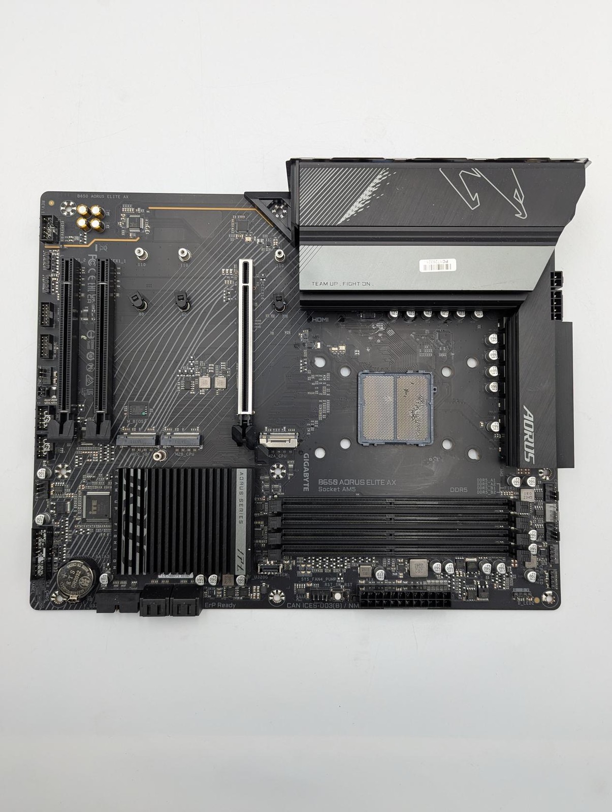 GIGABYTE B650 AORUS Elite AX AMD B650 ATX Motherboard with DDR5 PC1726321