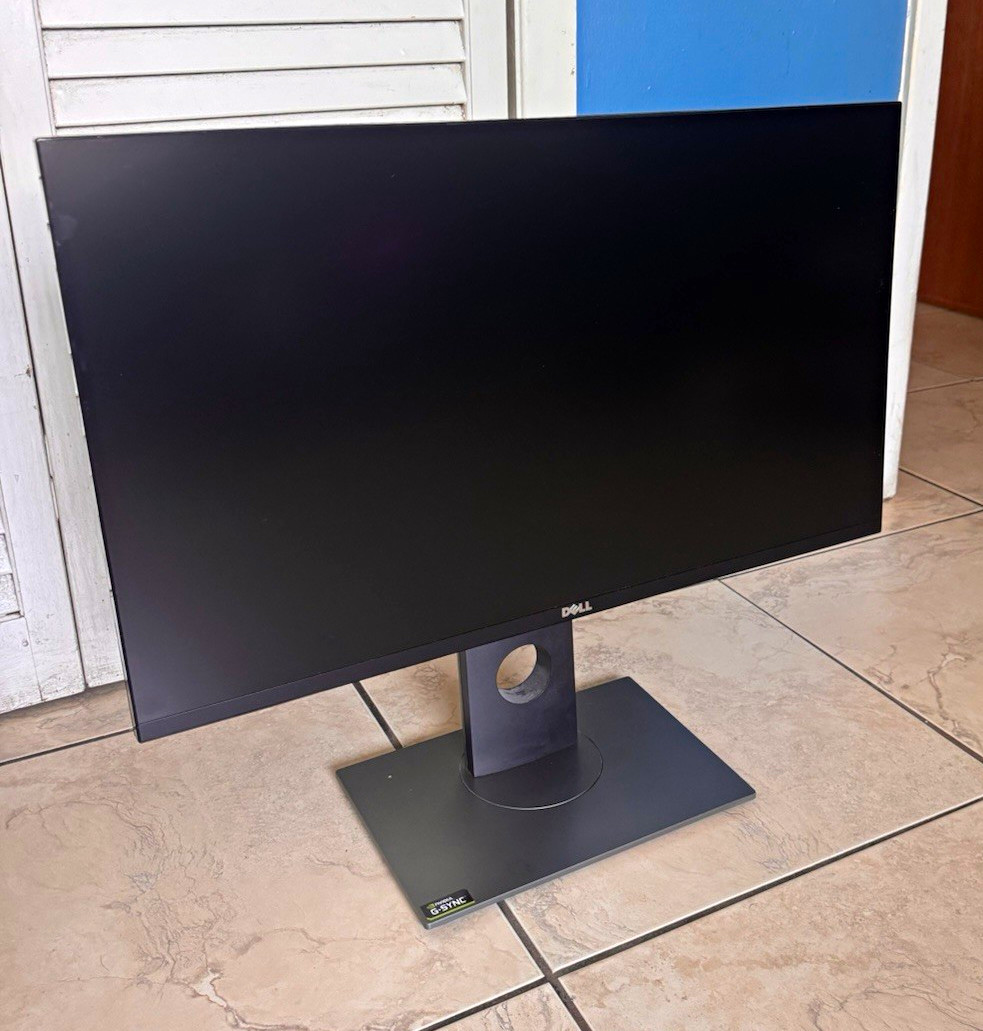 Dell S2716DG 27in QHD 144Hz 1ms G-SYNC Monitor