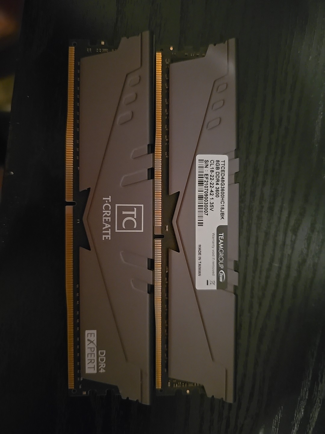 TEAMGROUP T-Create Expert overclocking 10L DDR4 16GB Kit (2 x 8GB) 3600MHz