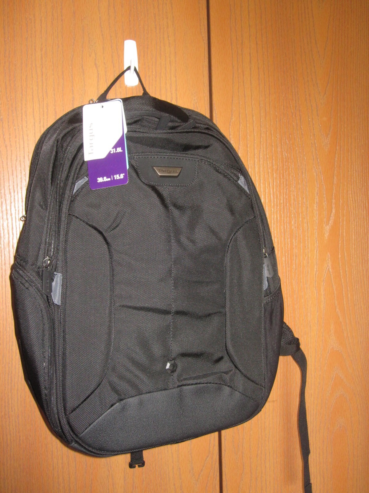 NWT Targus Urban Traveler 16 inch backpack Black Checkpoint friendly