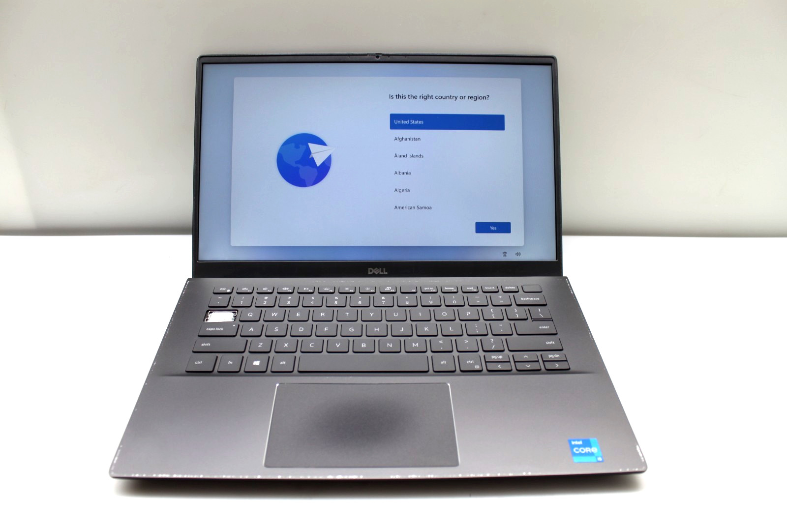 Dell Vostro 5402 | 13.3" | i5-1135G7 2.40GHz | 16GB RAM 512GB NVMe | ***READ***