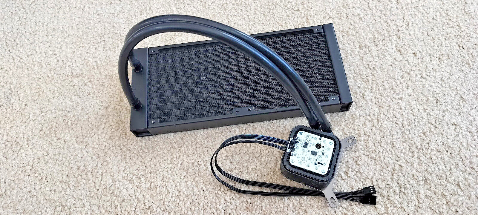 CORSAIR iCUE H100x RGB ELITE Liquid CPU Cooler - Black **Parts Or Not Working**