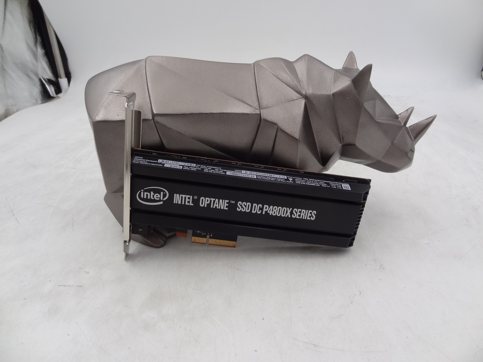 877713-002 HP 750GB PCIe x4 lanes WI HHHL DS Firmware Card 878038-B21