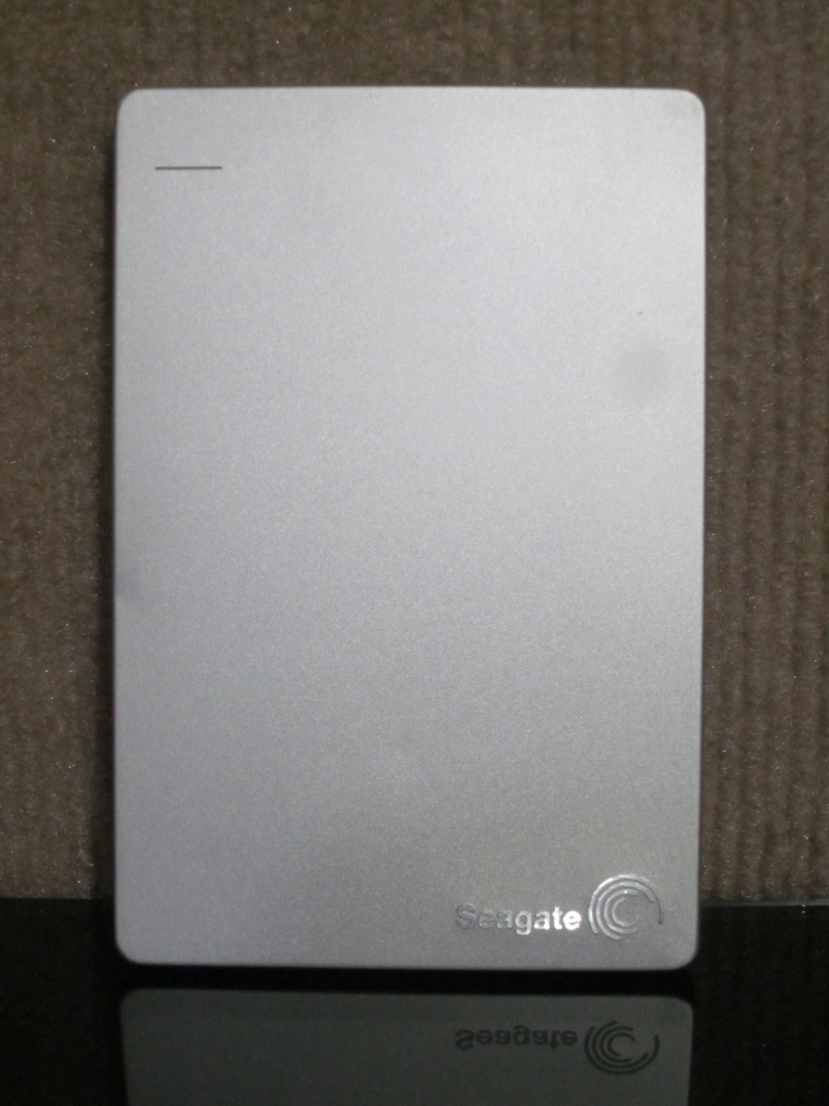 Seagate Slim for Mac Portable 500 GB Hard Drive SRD00F1 No Cable