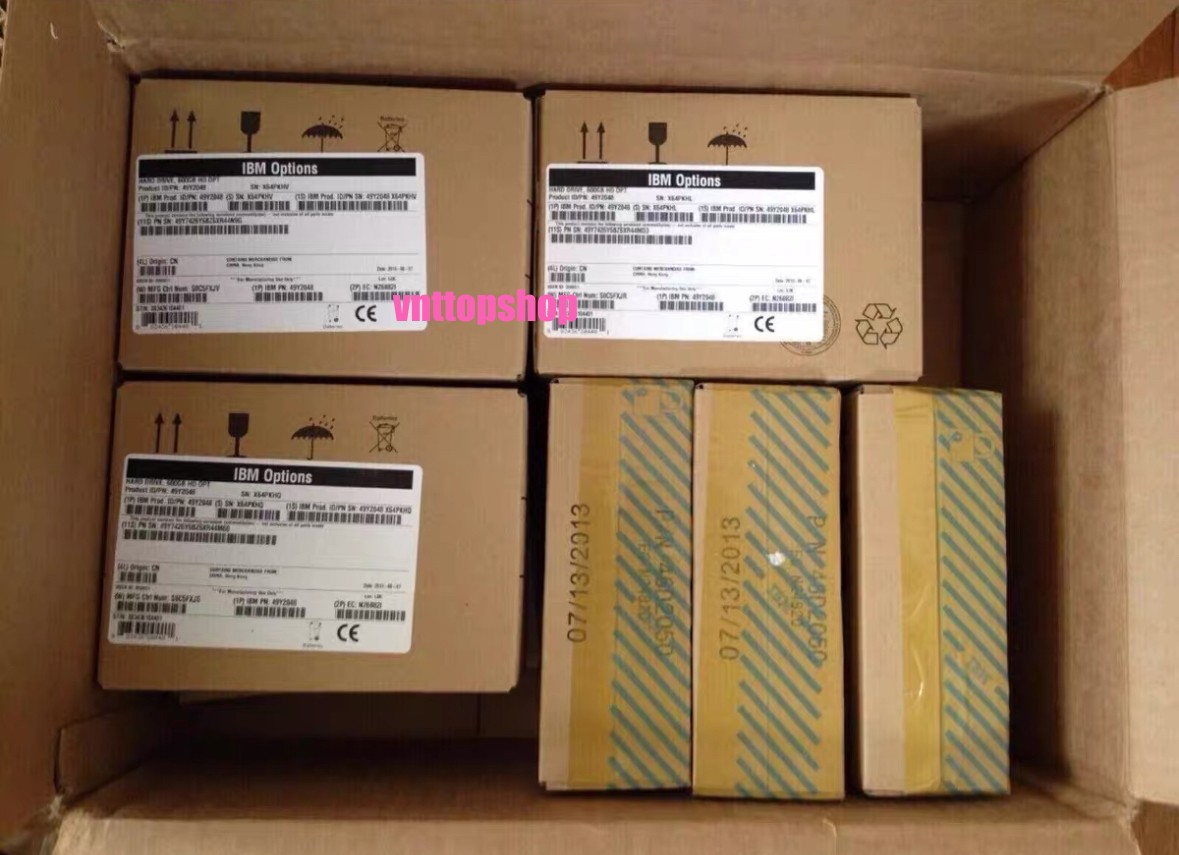 IBM 1.8TB 01KN726 01NN142 01NN116 SAS 2.5" 10K 12Gb Hard Drive V5030 V5000 HDD