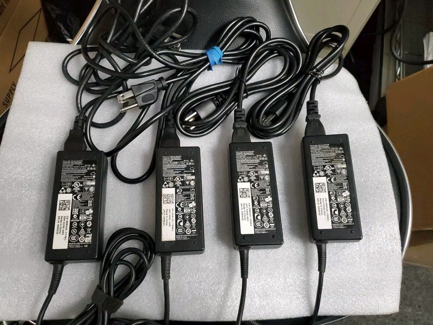 Lot Of 4 Genuine Dell AC Adapter Chargers 65W 19.5V 3.34A 09RN2C HA65NS5-00