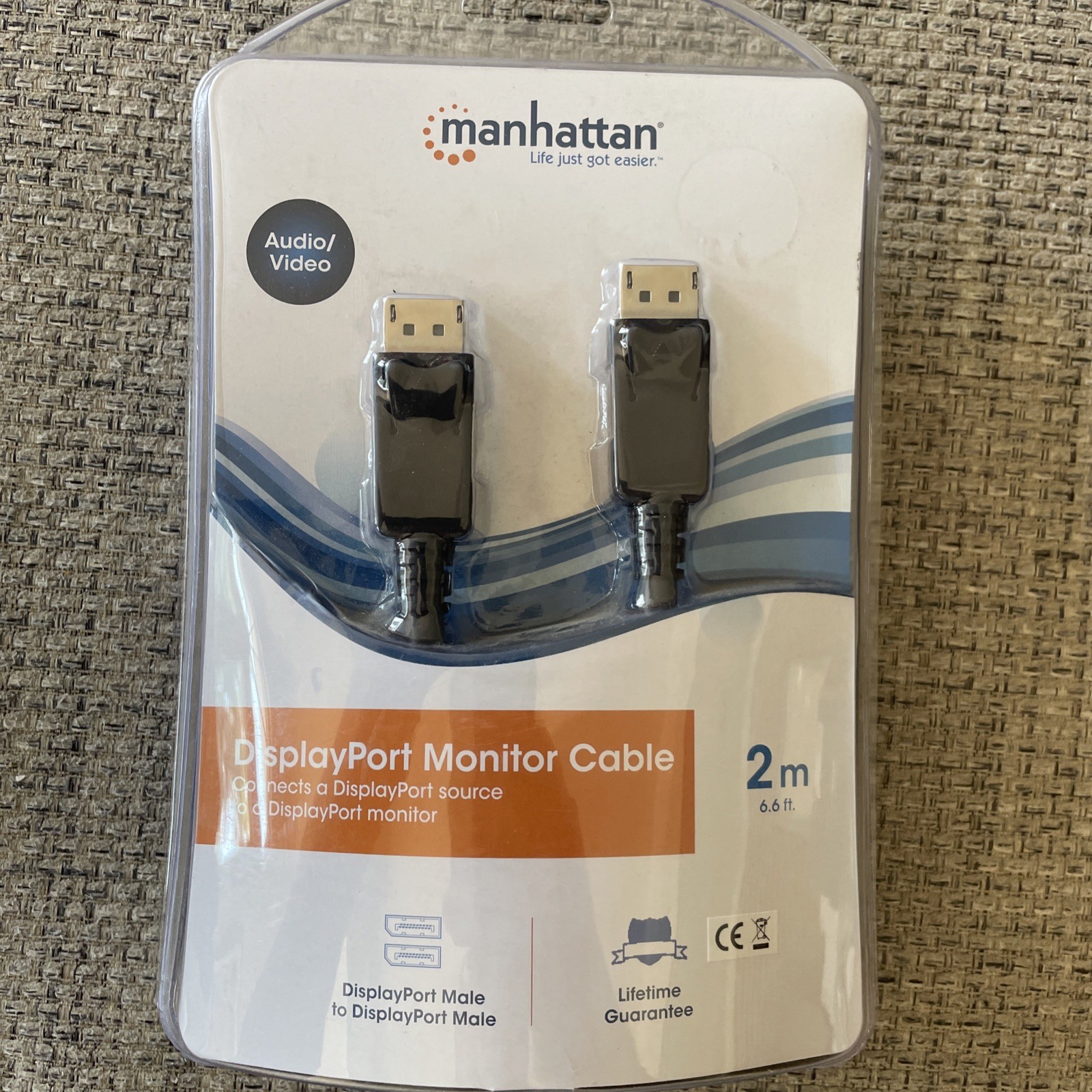 Manhattan Displayport Monitor Cable 6.6 ft. 2 x Male Digital Audio/Video 393799