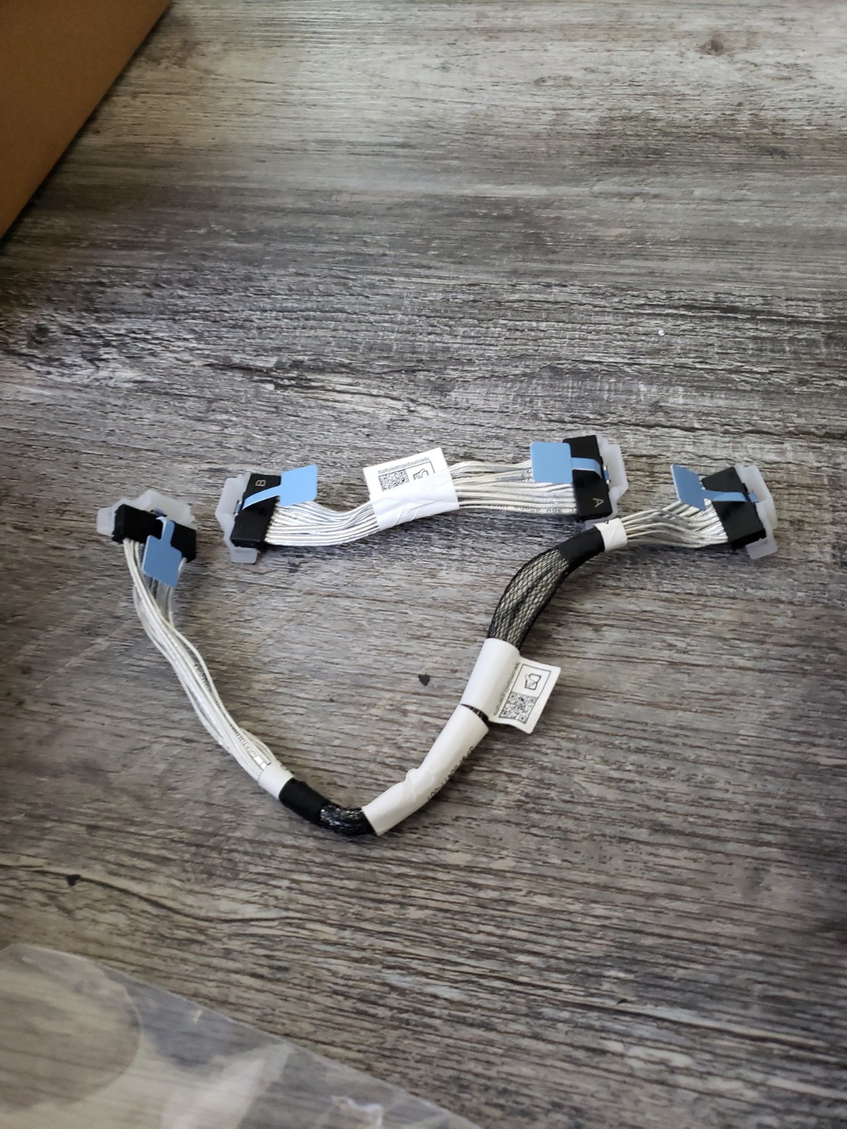 Genuine HPE P60411-001 ProLiant DL385 Gen11 OCP Ribbon Cable Upgrade Kit 74-Pin