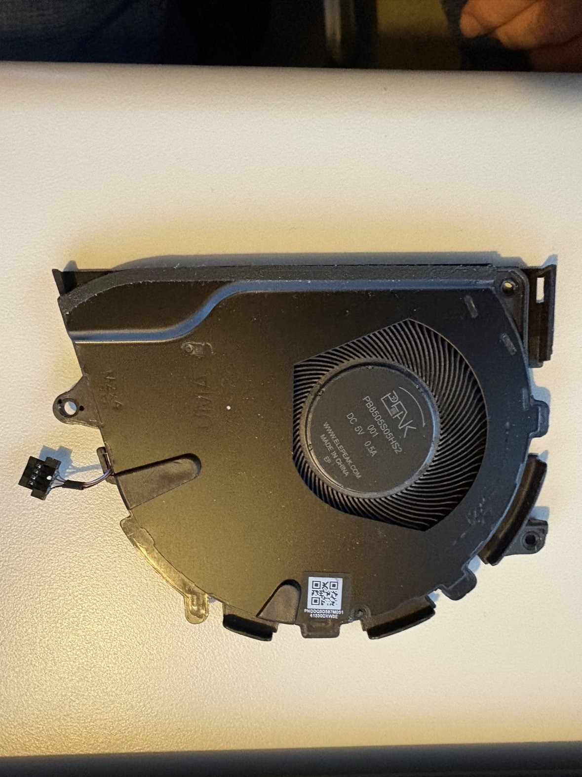 HP Laptop Cooling Fan Service PN M26012-001 OEM Replacement Used
