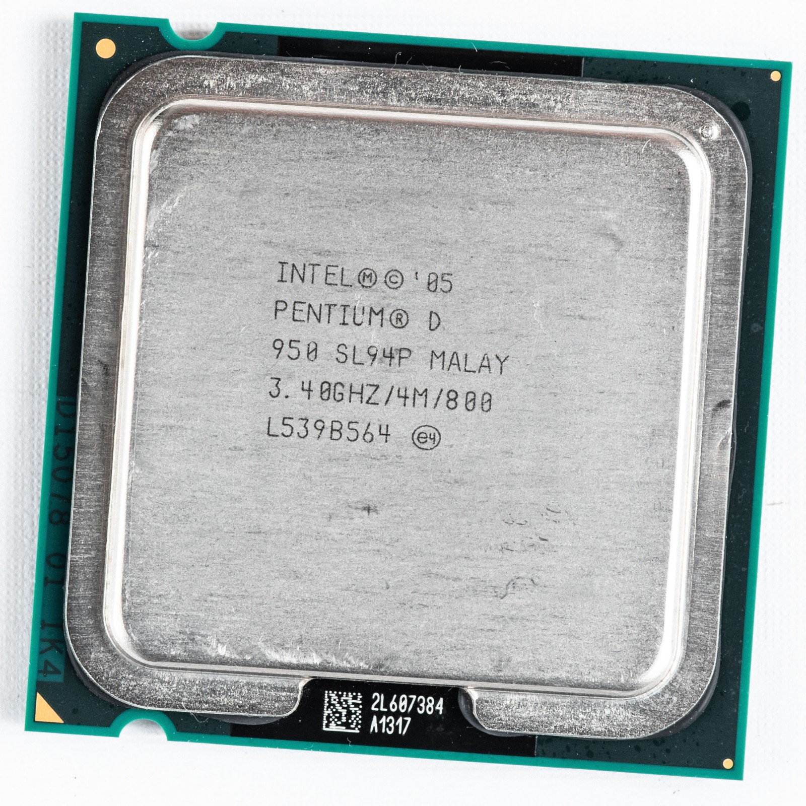 Intel Pentium D 950 SL95V LGA775 Presler Dual Core Processor 3.4GHz