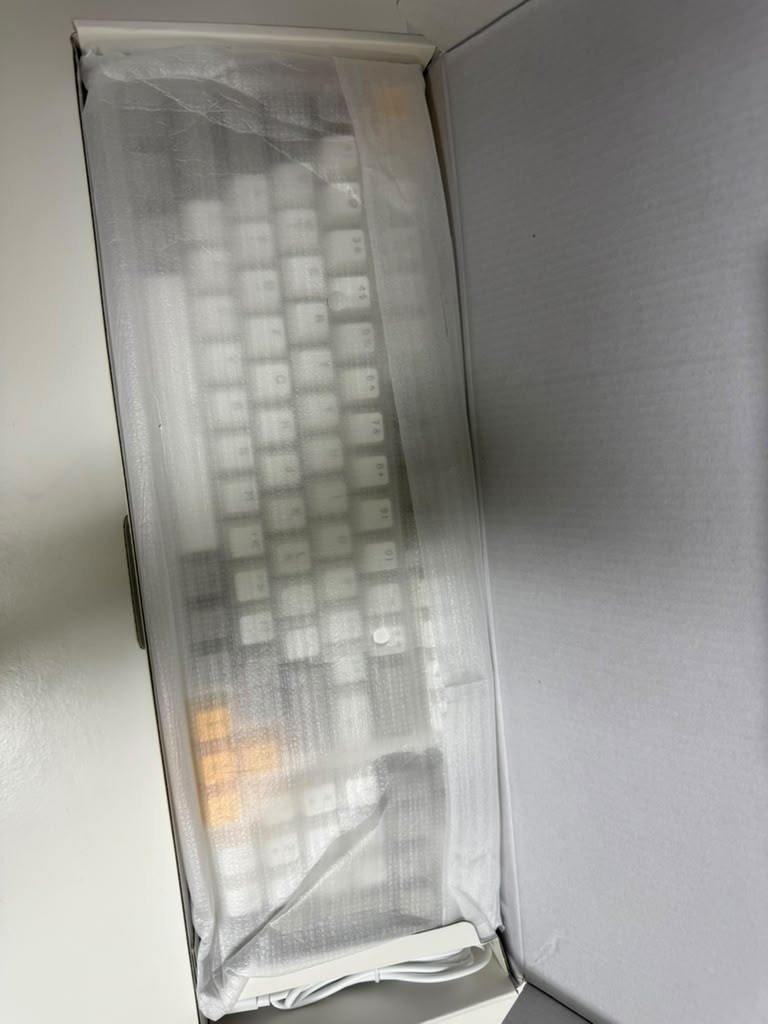 GEEZER AK96 Mechanical Gaming Keyboard White Full Size LED Backlit Wired USB New