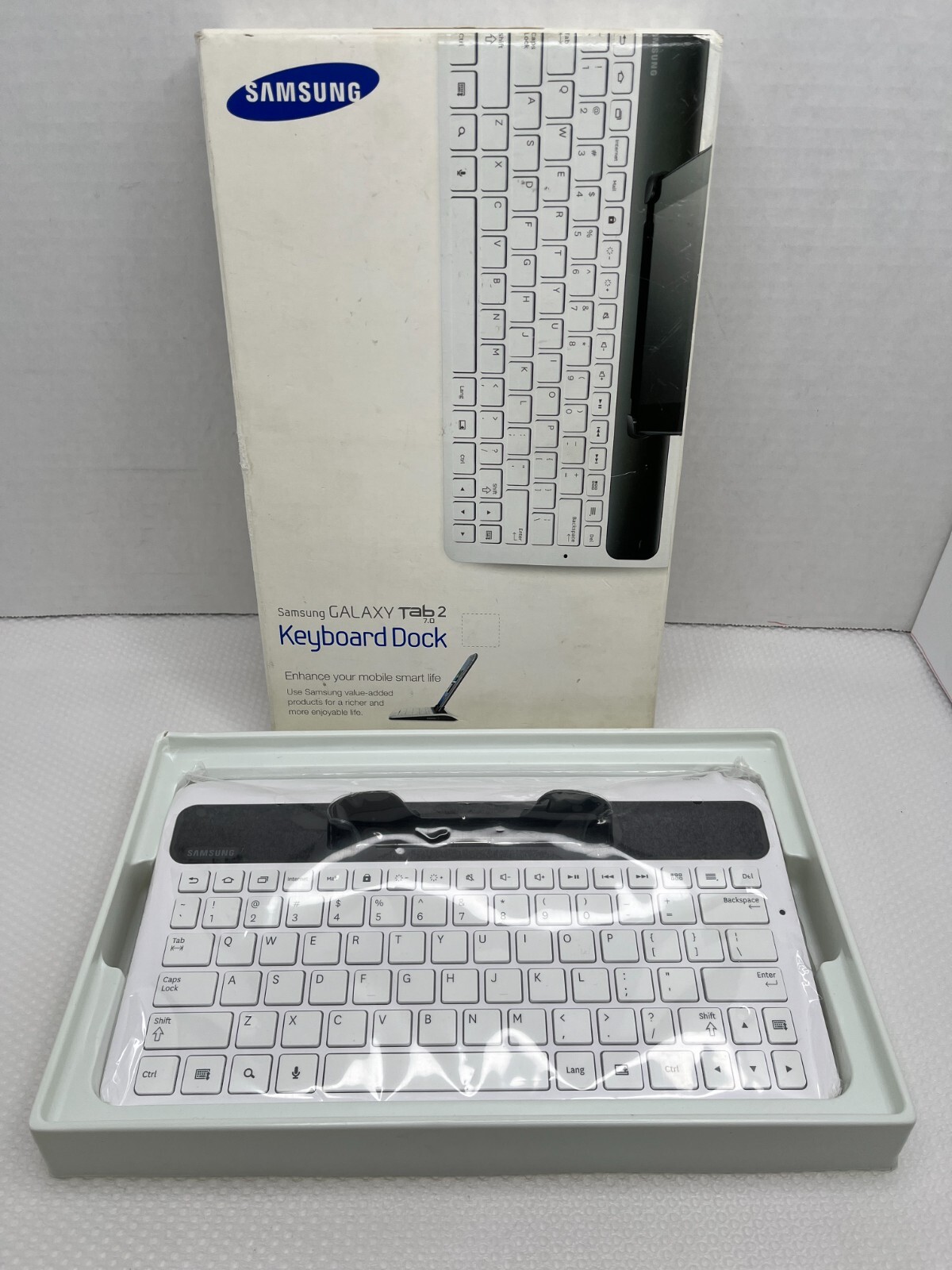 Samsung Galaxy Tab 2/ 7.0 Keyboard Dock New Other Open Box