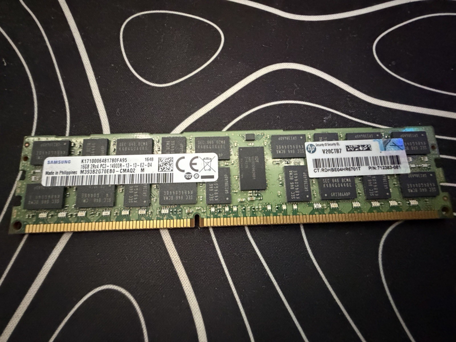 Samsung 16GB 2Rx4 PC3-14900R DDR3 ECC RDIMM M393B2G70DB0-CMA