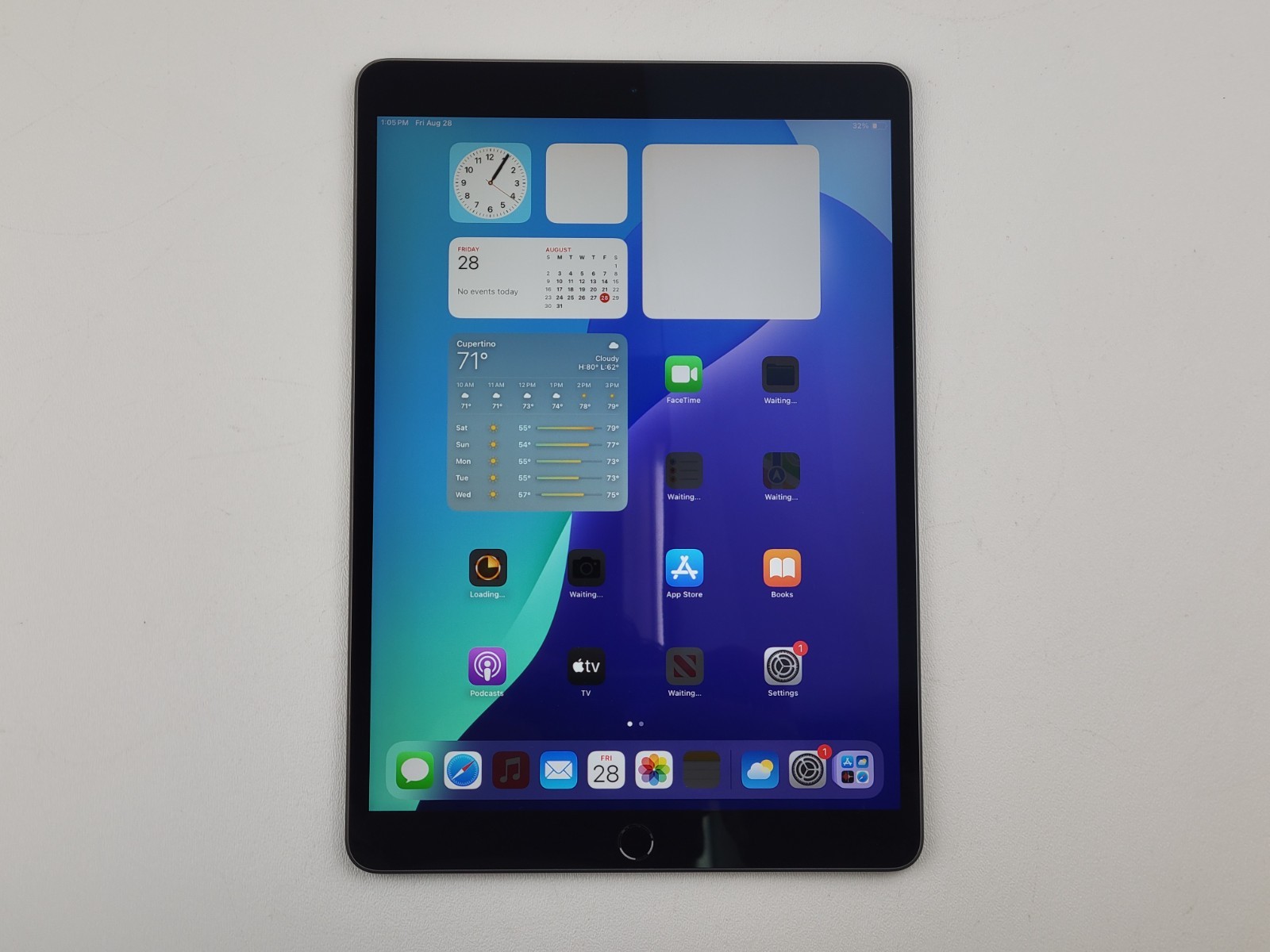 Apple iPad Air (3rd Gen.) (A2152) 256GB (Wi-Fi Only) 10.5" - SMALL ISSUE - H9102